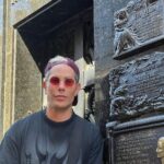 Christian Chávez Instagram - “Donde existe una necesidad nace un derecho”. Evita ✨ Cementerio de la Recoleta