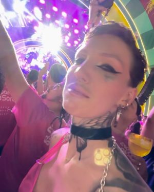 Christian Figueiredo Instagram - farofa da gkay 2023 💛😮‍💨✨