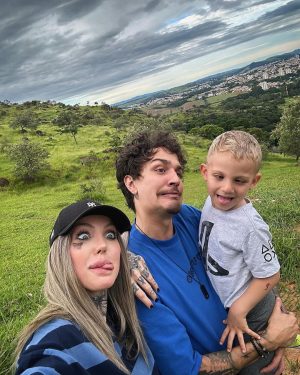 Christian Figueiredo Instagram - família, natureza e arte! meu fim de semana ❤️