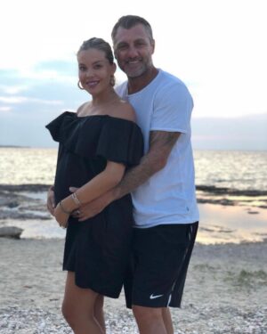 Christian Vieri Instagram - Buona festa della mamma ❤️❤️❤️❤️ @costy_caracciolo  NAT ❤️❤️