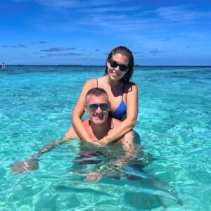 Christian Vieri Instagram - Good Vibes , Have Fun, Smile 😊🐠🌴🌞🌊