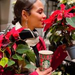 Christina Milian Instagram - #ad My family is all about decorating for the holidays. 🌟🎄🏠✨ That’s why I’m so excited to team up with @Starbucks to celebrate Cheermakers - those whose holiday decorations brighten their neighborhoods with joy. Starting Thursday, 12/14 at 9am EST, submit a photo of your festive home and how you spread cheer. Link in bio for details and rules.