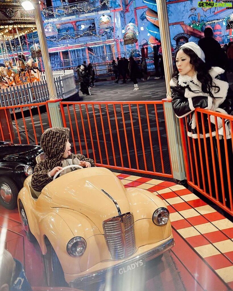 Christine Chiu Instagram - Winter wandering ❄ London is a different kind of trip with kids 😅🎡🎠🎢🎟🎄 #hydeparklondon #winterwonderland #actuallyquitefun Hyde Park, London