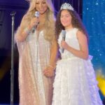 Christine Chiu Instagram - Whoever does PR for Thanksgiving should be fired cuz IT’S TIME…!!! 🎵🎤🎄 Opening night for the Queen of Christmas @mariahcarey with the girls thank you @taradollinger 🫶🫶 Hollywood Bowl