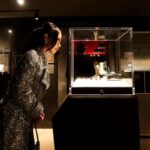 Christine Chiu Instagram - 100 Carats: Icons of the Gem World at The Natural History Museum of Los Angeles 💎 Thank you @nhmla for this special viewing and dinner celebrating the most exquisite and rare gems all weighing 100ct + ! @drchiubhps loved the science surrounding these precious natural treasures of the earth AND that nothing was for sale 😆😅🤣🤣 All I want for Christmas is world peace and Jonker 1 - the 125.35ct flawless D colored diamond first discovered in 1934. The rough crystal was over 726 carats and was cut into 13 distinct stones. The Jonker is the largest. The gem was purchased by the king of Egypt in 1949 and disappeared in 1952. in the 1970s the gem reappear under the ownership of Queen Ratna of Nepal. It was then sold to an anonymous buyer who remains so until today. Guess which stone in slide 9 is the world’s most rare? exhibition is open to the public on December 8th! 📸 @victoriasirakovaphotographer Natural History Museum of Los Angeles County