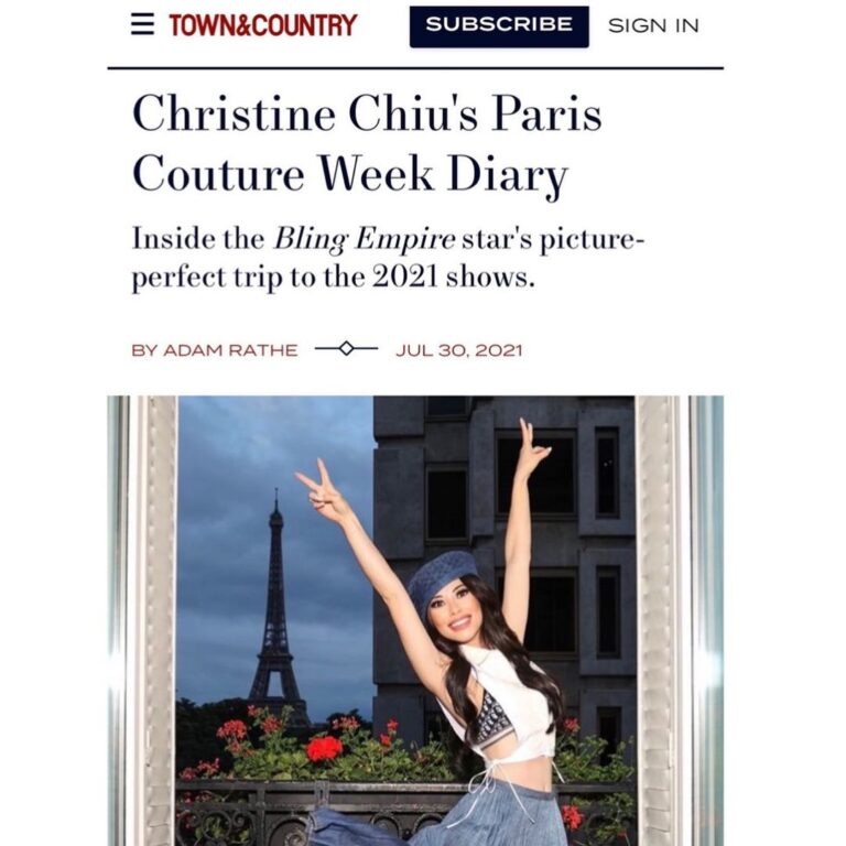 Christine Chiu Instagram - Easy like Sunday morning ❤️🇫🇷 #traveldiary #linkinbio #townandcountry Merci @townandcountrymag @adamrathe for coming along for breakfast, lunch, dinner, and all the shows in between! #coutureweek #pfw #paris #eiffeltower #viewsfordays #roomwithaview Plaza Athénée