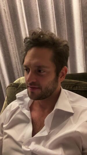 Christopher Von Uckermann Instagram - Me llenaron de fuerza y gratitud.✨✨
Que hermosa noche!!