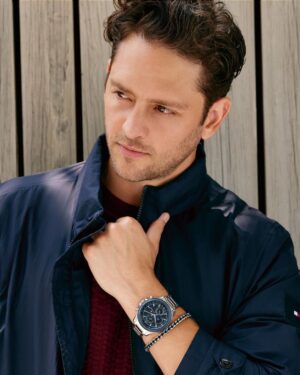 Christopher Von Uckermann Instagram - Quiero disfrutar cada segundo de lo que estoy viviendo; siempre valoro mi tiempo. Por eso estoy feliz de ser parte de la nueva campaña de @tommyhilfiger de relojes y joyería ⚡️#tommyhilfigerwatches #tommyhilfigerjewelry #tommyhilfiger #valueoftime