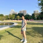 Chutavuth Pattarakampol Instagram - เริ่ม 2024 ด้วยอะไรกัน...ส่วนเรานั้น 🏃🏻‍♂️💨 สวนป่าเบญจกิติ : Benchakitti Forest Park