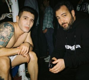 Cihangir Ceyhan Instagram - 90’s hele bakın kim gelmiş 🏋🏻‍♂️