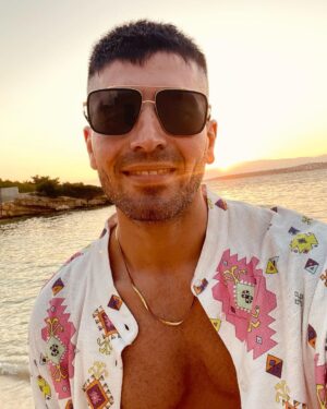 Cihangir Ceyhan Instagram - 🌶☀️Tatilden pek bişey anlamadım.