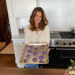Cindy Crawford Instagram - Instagram vs. Reality 😆💜