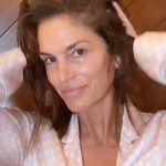 Cindy Crawford Instagram - If only it was this easy 😉