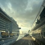 Claudia Álvarez Instagram - Que bien la pasamos en @royalcaribbeanlatam @royalcaribbean Mucha diversión para todas las edades!!! Y ya muero x conocer el nuevo crucero que van a inaugurar que ya vi va a ser el más impactante, es el #iconoftheseas !!!! Y en el q estuvimos fué #spectrumoftheseas Singapore