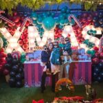 Claudia Álvarez Instagram - Puedo decir que todo el mes de Diciembre es mi época favorita, más que mi cumpleaños q es en Oct... El tener tradiciones en familia es de las cosas más importantes para mi. El ver a la gente que mas amo, agradecer, compartir, crear momentos que se quedan en mi para siempre, recapitular lo sucedido en el año y la ilusión de lo que vendrá hace que disfrute cada día de ésta época. Hoy solo puedo agradecer por tener a mi familia unida, por tener a mis 3 hijos que son la bendición más grande que me pudo dar Dios, por mi esposo que es el hombre que más admiro y amo. Espero que todos hayan tenido una noche hermosa con su familia o amigos y que su círculo de apoyo cada día sea más fuerte! Feliz Navidad a todos!!! 🎄🥰