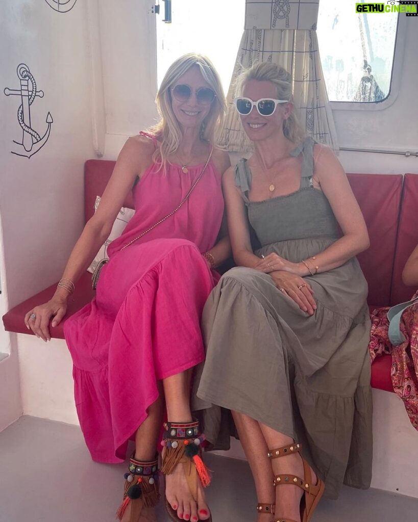 Claudia Schiffer Instagram - Dinner on deck and water taxi in Greece with @uta_hus ❤️