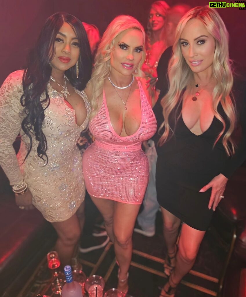 Coco Austin Instagram - Happy New Years 🎉🎉🎉🎉🎉 Even though we almost missed the count down cuz we got stuck in frigin Manhattan traffic!! We still had fun afterwards (see video at the end) Again Happy Anniversary to my honey!!💋💋💋 #newyears2024 #anniversary #23yearstogether❤️ Hustler Club NYC
