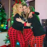 Coco Austin Instagram - Xmas pics 🎄🎄 I didn't take too many this year I was trying to live the moment (Just a small portion of family. The last pic is my mom, my sister kids, girlfriend of her oldest and my sister's grand daughter.. I've got like 35 family members most live in Arizona now. #mom #dad #bigfamily #xmaspics #2023