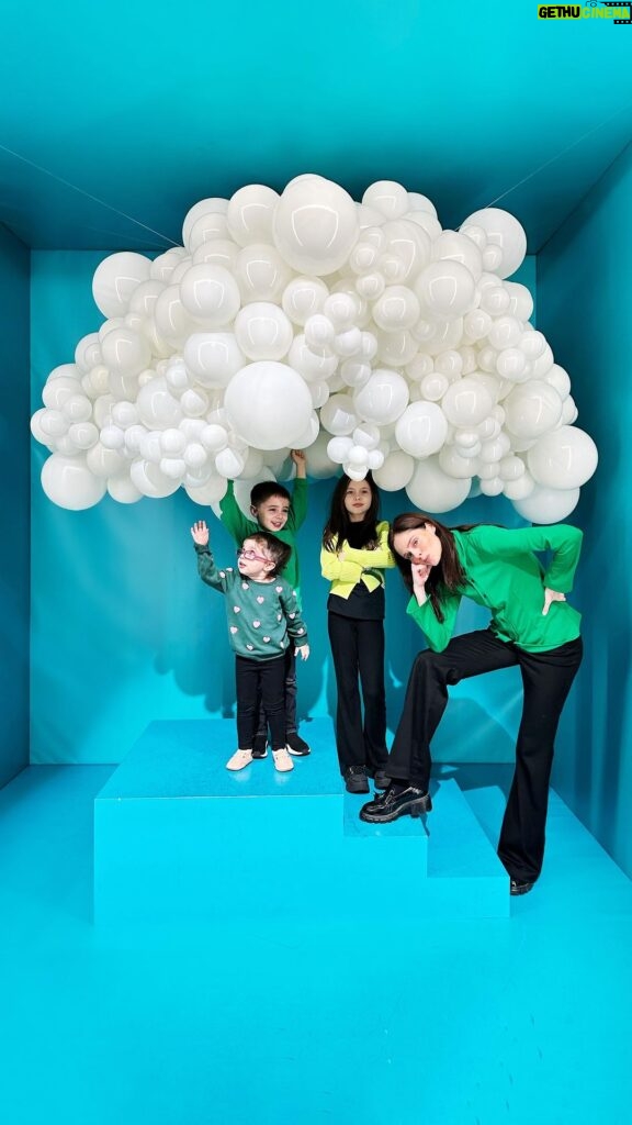 Coco Rocha Instagram - A day at @balloon_museum 💭 New York, New York