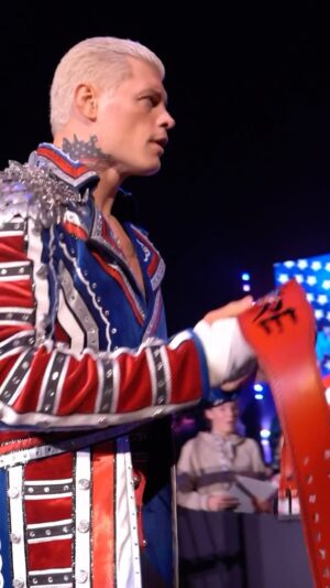 Cody Runnels Instagram - @americannightmarecody and Little Cody! 🥺

#WWEPeoria