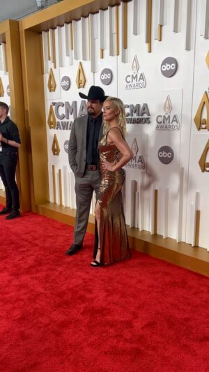 Cole Hauser Instagram - Great night presenting album of the year @cma with my gorgeous wife last eve! Congrats to @lukecombs and all the winners @yellowstone @paramountnetwork