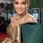 Cole Walliser Instagram - THE BOW!! Classic Golden Globes GlamBOT moment with J-Lo from 2020. You see her smile at the end, such a sweetheart! #jlo #jenniferlopez #colewalliser #livefrome #glambotBTS #goldenglobes