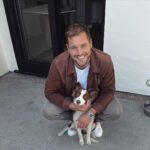 Colton Underwood Instagram - daddy - daughter twins 🤎🤙🏼🐶