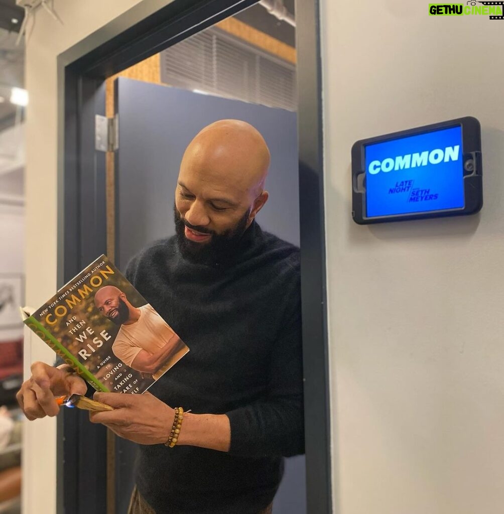 Common Instagram - Tonight on @latenightseth we chopped it up. Tune in #WeRiseWell #Make1Change #andThenWeRise