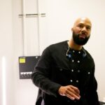 Common Instagram - Let me tell yall something, performing this verse was one of the most difficult things I ever done! I practiced until the last second because I had to get it right for Queen @chakakhan And a special salute to the great @mellemelglover for being the originator. 📷 @drevinciwrks