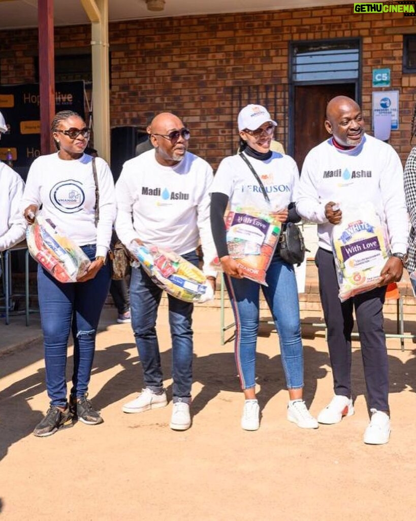 Connie Ferguson Instagram - We serve God by serving others. 🙏🏾 Yesterday was a day well spent with the community of Hamanskraal at Adam Masebe Secondary School. We celebrated Nelson Mandela Day with the Collen Mashawana Foundation and the People Matter Foundation, where a borehole, food packs, blankets, books etc. were donated in honor of Madiba. We were honored to partake in such a meaningful event.🙏🏾 “Never doubt that a small group of thoughtful, committed citizens can change the world; indeed, it’s the only thing that ever has.” - unknown Mabogo dinku a thebana.❤️ #nelsonmandeladay2023 #fergusonfoundation #peoplematterfoundation #collenmashawanafoundation