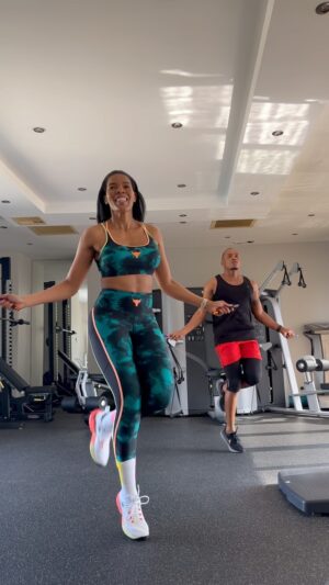 Connie Ferguson Instagram - New choreo!💃🏽💃🏽💃🏽 We had fun with this one!😬❤️

Happy #skippingsaturday CHAMPS!😇💪🏾❤️

#iconniecfit 
#fitisthenewcool
#strongisthenewsexy
#spiritmindbodyhealth❤️