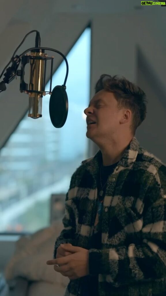 Conor Maynard Instagram - It’s hard for me to say...