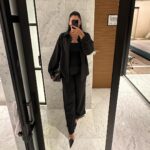 Coralie Porrovecchio Instagram - Merci @prettylittlething de m’avoir accompagnée en cette fin d’année 2023🤍 Petite astuce pour 2024 : vous pouvez payer en 3 fois facilement et sans intérêt sur @prettylittlething avec @klarna 🦋 Conditions et critères sur sur l’appli Klarna
