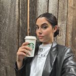 Coralie Porrovecchio Instagram - Vous êtes plutôt café, chocolat chaud, thé ? Moi je suis 100% HOT CHOCOLATE 🍫