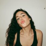 Coralie Porrovecchio Instagram - 4 photos, 4 moods ! Vous êtes plus lequel aujourd’hui ?