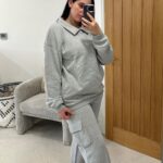 Coralie Porrovecchio Instagram - + 1 mois et on lache rien, je reviens de loin mais je suis tellement contente quand je vois les kilos perdus de jours en jours. 🥺🤍 Le plus dur, c’est surtout résister à la tentation avec les enfants..