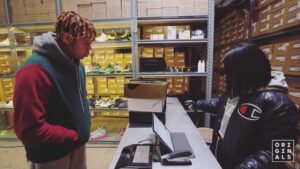 Cordae Instagram - First nigga in Complex history to take some shit back 😂 #4Bannnnddddssss ?