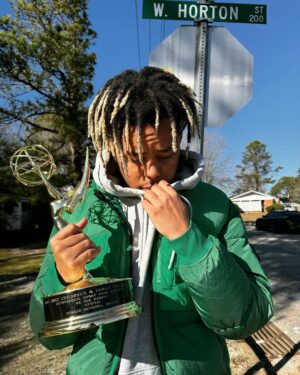 Cordae Instagram - Where I’m from niggas don’t win Emmys ! This year has quietly been my most successful thus far. The streams increased 30% this year, Did a arena tour w my dawg Nate, dropped 3 songs ppl loved, released my own sneaker! , and above all else my daughter is healthy and happy! (thank you @naomiosaka lol). Still building brick by brick, one step at a time. Popping out next year ! The Crossroads !