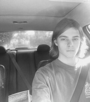 Corey Fogelmanis Instagram - 🧑‍🎤