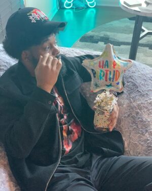 Cory Kenshin Instagram - 25 part 3. 🎈🎉 

Y’all really making me feel loved today. Thank you for the birthday wishes. Praising God for another beautiful year of life.