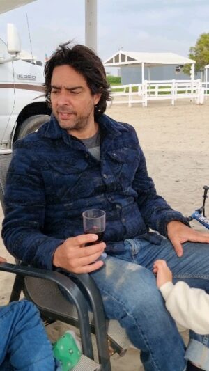 Cristián Riquelme Instagram - Poesías de ayer y hoy.... 
Los amo.
#camping #vidaoutdoors #familia #chile