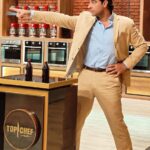 Cristián Riquelme Instagram - Que emoción!!! Esta Domingo después de Chilevisión Noticias se estrena #topchefvipchile Ojalá les guste, lo pasen bien, los acompañe este verano y disfrutemos de cocinar! Yo puntualmente tengo el problema que veo estos programas y aunque haya comido recién, me da hambre voraz!! Nos vemos!!