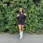 Cristina Pedroche Instagram - No puedo cambiar lo que piensan de mí así que yo a lo mío…y con actitud a por el resto del día…🔥💪🏽