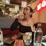 Cristina Pedroche Instagram – Íbamos solo a tomar un cóctel (sin alcohol🥰)…pero es que claro, cualquiera se resiste…❤️
Amo @streetxo.madrid 😍🔥 Street-Xo