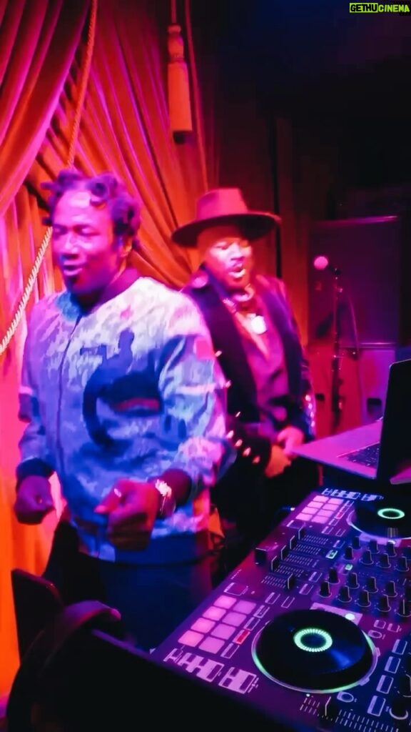 D-Nice Instagram - Make it funky! This night was a dream come true for me. I played a back 2 back set with @qtiptheabstract at the grand opening of the @editiontampa. We went song for song for hours that night. You can tell that we LOVE music! Tip and @iammarkronson are the two people that inspired me to DJ. I would attend their legendary Authentic Shit parties in NY every Thursday night and stand in the DJ booth in awe. They played classic songs that NO ONE was rocking. 🎥: @frankrobertsnyc
