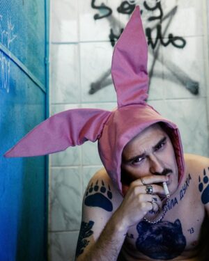 Илья Прусикин Instagram - Follow the pink rabbit.