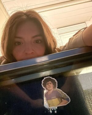Dalma Maradona Instagram - Y como quien no quiere la cosa se termina el rodaje en Argentina! Y como no podía ser de otra manera me imagino que saben donde filmamos hoy… QUE EMOCIÓN TODO! Que equipo del carajo! GRACIAS POR ACOMPAÑARME CON TANTO AMOR Y RESPETO EN ESTE VIAJE! 🎥❤️