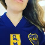 Dalma Maradona Instagram - Y si los giles hablan es porque no saben realmente lo que me dejaste... Yo no necesito nada porque yo DISFRUTE LOS MEJORES MOMENTOS DE MI VIDA CON VOS! Colgados del palco, yo relatándote los penales cuando te ibas afuera porque preferías no verlos, los abrazos cuando le ganamos al Palmeiras en Brasil... Cierro los ojos y estamos ahí...YO YA GANÉ! Te extraño TODOS LOS DÍAS! No necesito más! Gracias por hacerme amar estos colores! Que lindo es ser de Boca! Gracias papá!