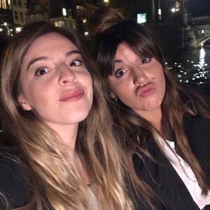 Dalma Maradona Instagram - Feliz día mamuchas de las que aprendo todos los días! ❤️Gracias por acompañarme en este camino de ser mamá! LAS AMO