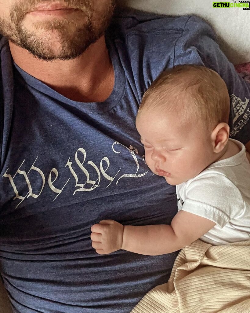 Dan Crenshaw Instagram - Best nap ever
